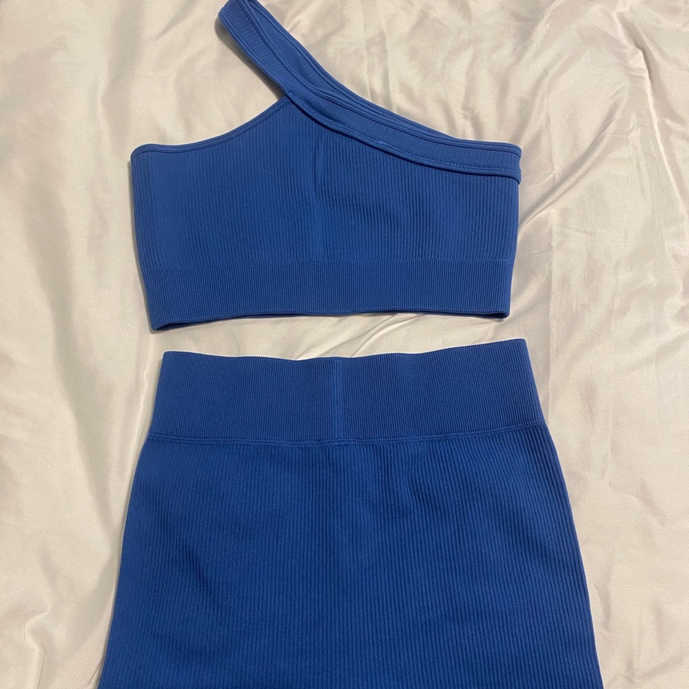 Amazon workout set